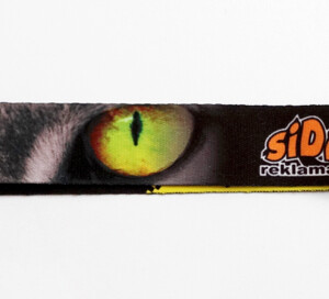 smycz krótka na nadgarstek  z szeklą smycz krótka na nadgarstek z szeklą